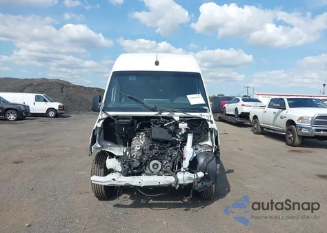 2023 Mercedes-Benz Sprinter 2500 High Roof 4-Cyl Diesel z USA, uszkodzony, nr VIN W1Y4KDHY4PT136097